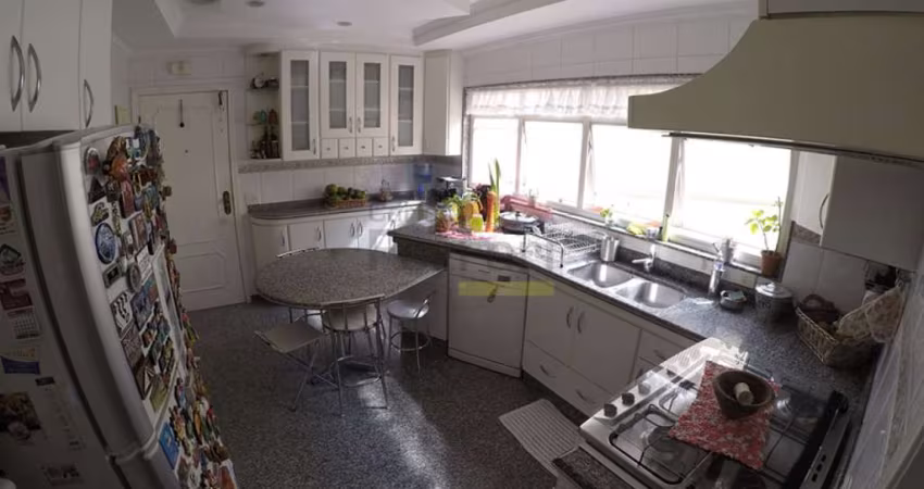 APARTAMENTO EM SANTANA COM 4 DORMITÓRIOS, SENDO  2 SUÍTES 2 VAGAS, ACEITA IMÓVEL DE MENOR VALOR
