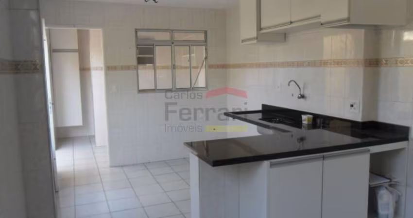 Sobrado á venda na vila mazzei - 03 dormitórios e 01 vaga de garagem.