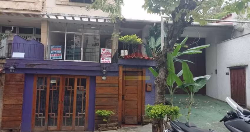 Casa Comercial em Santana!Locação e Venda.