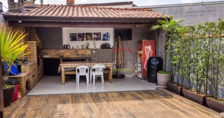 SOBRADO ALTO PADRÃO - 3 DORM. 1 SUÍTE. 4 VAGAS - 530 M2 - AV. DO GUACÁ