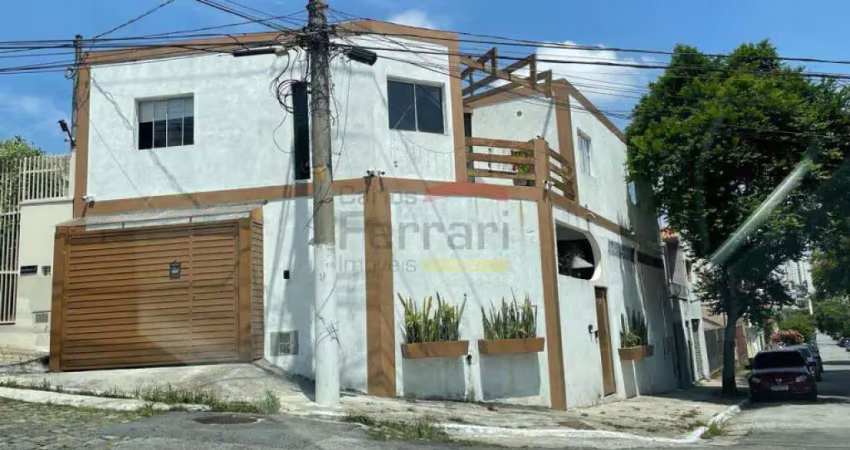 Sobrado de 500 m² com 03 vagas, piscina, no bairro jd. são paulo  à 15 minutos do metro.