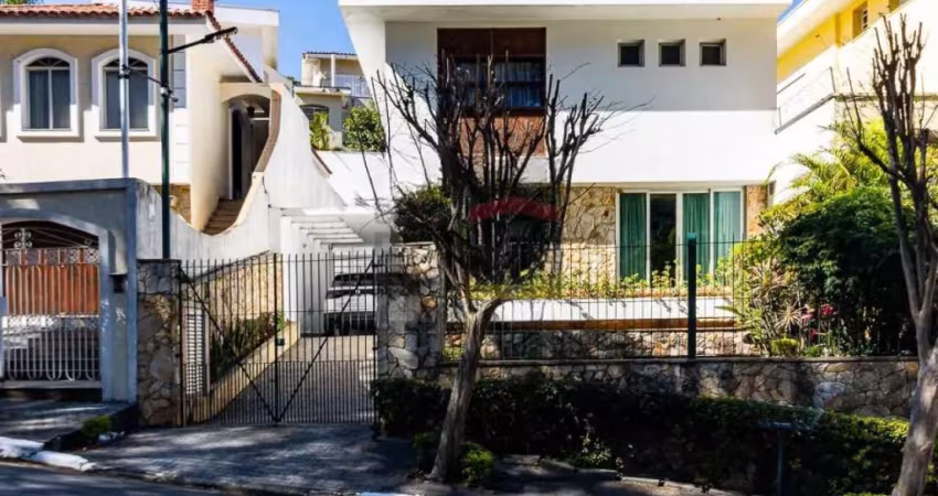 Sobrado no Jardim França, 4 dormitórios 1 suite 264m²
