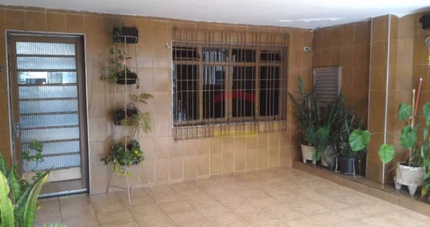 CASA TÉRREA COM  UM TERRENO DE 155 m2 - ÓTIMO PARA CASA DE REPOUSO