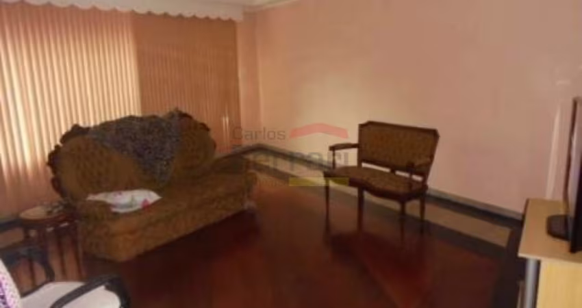 Sobrado no Jardim França, 720 m2, 4 suítes com hidro, 7 vagas de garagem