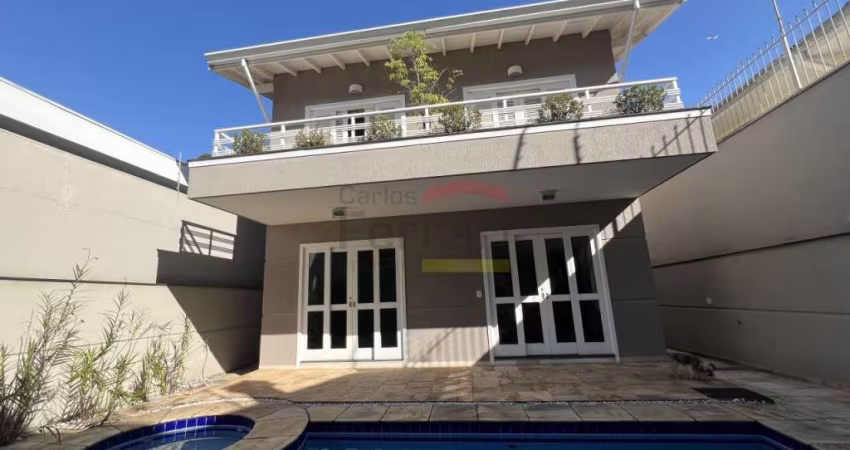 Casa Alto Padrão nas Palmas do Tremembé com 4 suítes, quintal,  5 vagas, piscina e churrasqueira.