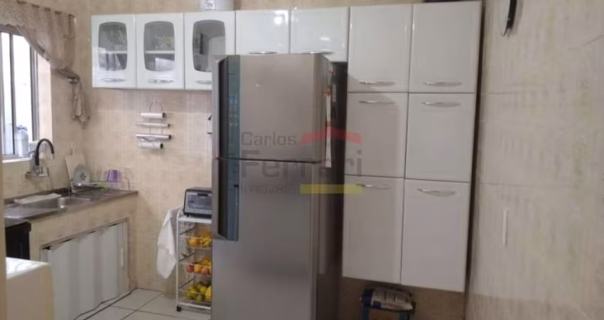 IMÓVEL NA VILA MEDEIROS COM 5 RESIDENCIAS, 2 VAGAS, ÓTIMO PARA RENDA