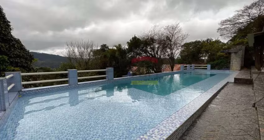 Casa na Serra da Cantareira em Mairiporã