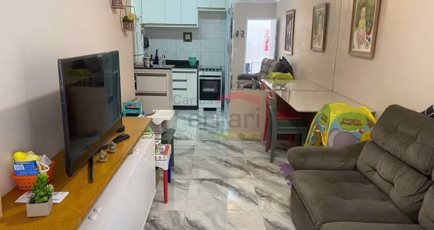 Sobrado condomínio fechado 105m2