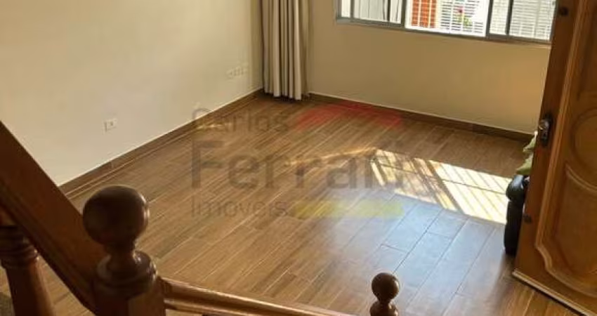 SOBRADO COM 3 DORMITÓRIOS, SENDO 1 SUÍTE, 4 VAGAS DE GARAGEM