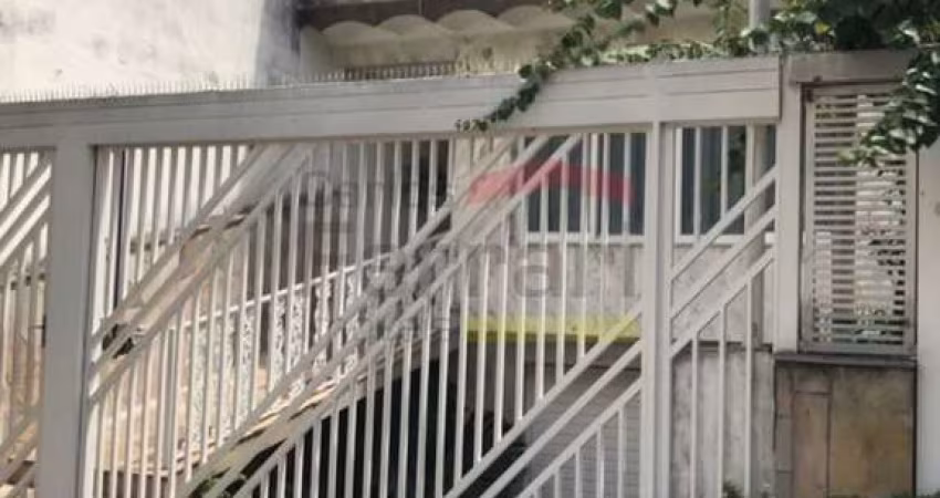 Sorado de 440 m², Água Fria, muito bem localizado, c/3 dorm c/ suite,  3 vagas.