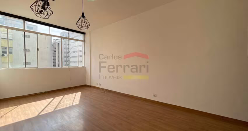 Apartamento 90m² no Jardim Paulista com 2 dormitórios e 1 vaga de garagem.
