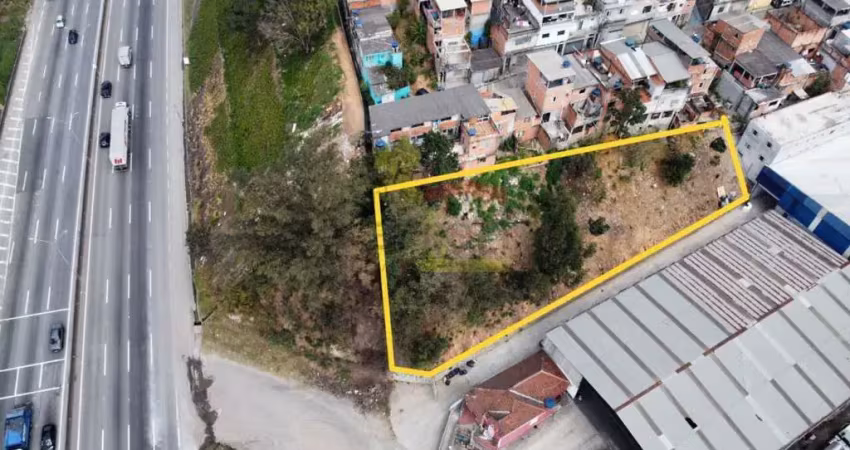Terreno  1.457.00 mts² - rodovia fernão dias, km 82