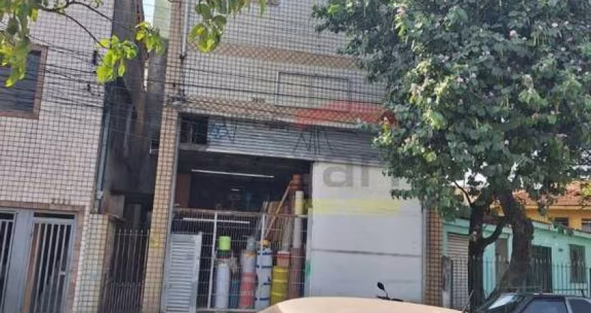 PRÉDIO COMERCIAL E RESIDENCIAL PARA RENDA,  COM SALÃO DE 120 M2 E 5 CASAS