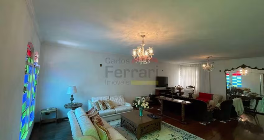 Casa térrea de 425 m² p/venda à 700 metros da estação Tucuruvi do metrô.  Excelente  localização  !!