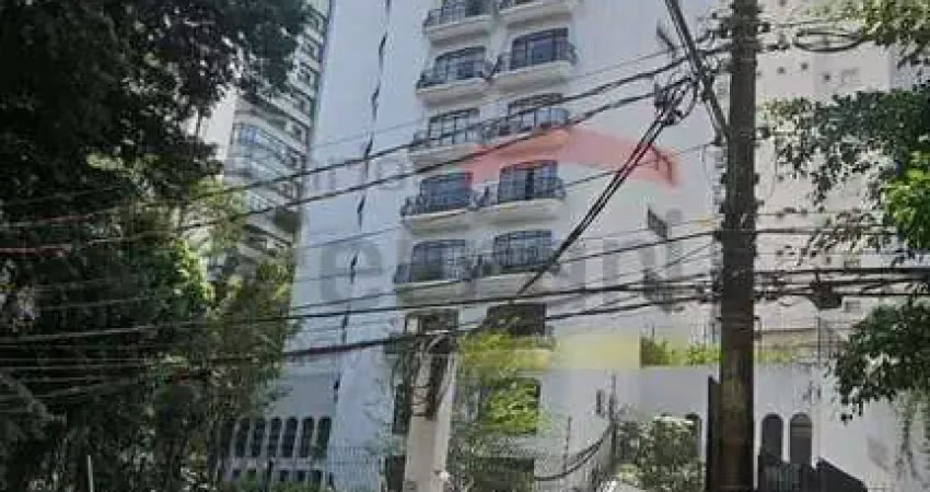 Maravilhoso apartamento para locação na Rua José Maria Lisboa - 4 suítes - 4 vagas - 468m²