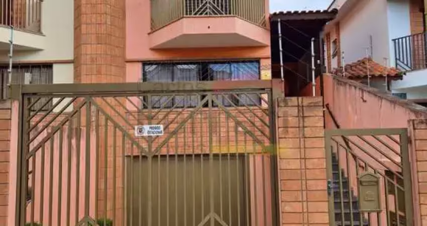 Sobrado no jardim são paulo, com 3 quartos e 4 vagas, proximo ao metrô