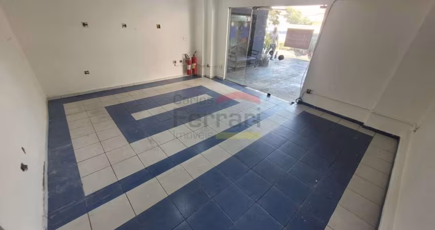 Loja Comercial dentro do prédio em Santana