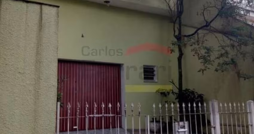 Casa Assobradada no Horto Florestal com 280 m² área construída / 3 dormitórios/ 1 suíte / 4 vagas