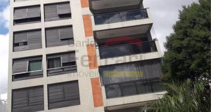 Magnifico apartamento um por andar na melhor localização da Água Fria. Quatro dormitórios