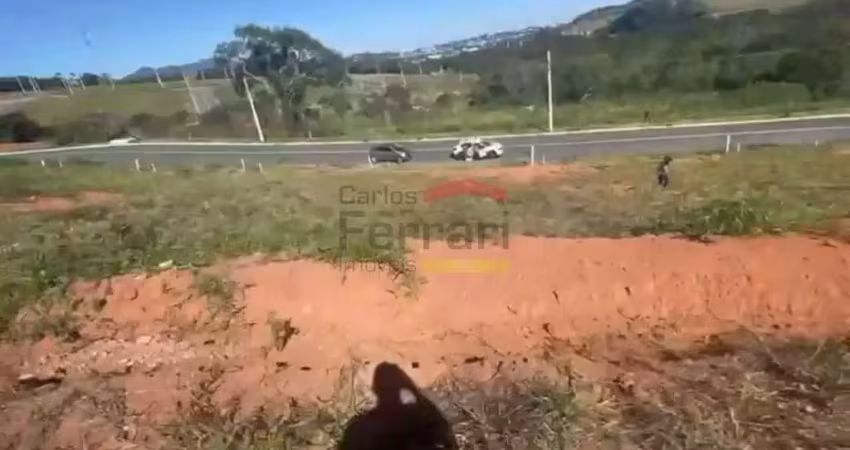 Terreno à venda com 360 metros no condomínio elementum atibaia