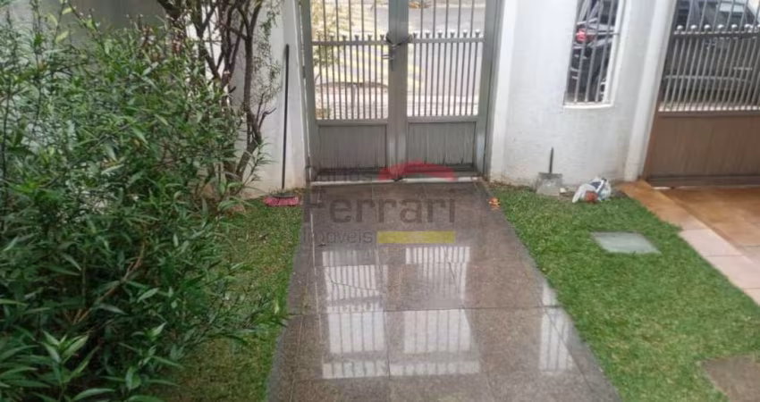 RARIDADE !!!! CASA TOTALMENTE TÉRREA NO JD. FRANÇA !!!