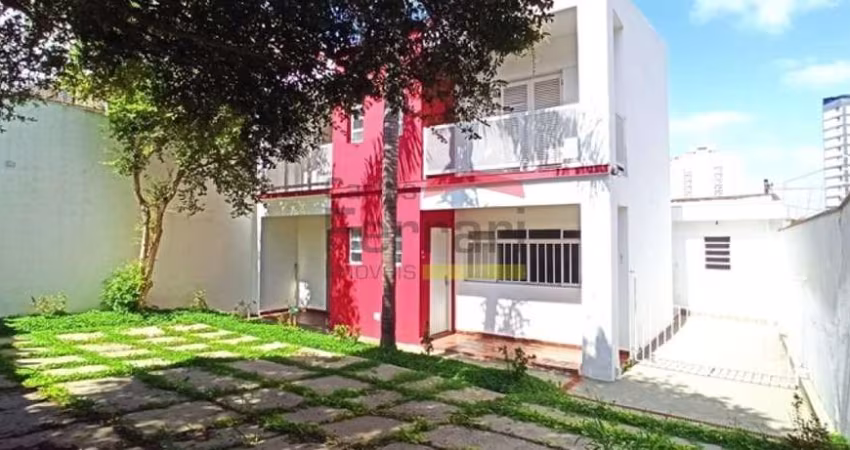 OPORTUNIDADE IMPERDÍVEL! IMÓVEL COMERCIAL PARA LOCAÇÃO EM LOCALIZAÇÃO PRIVILEGIADA!