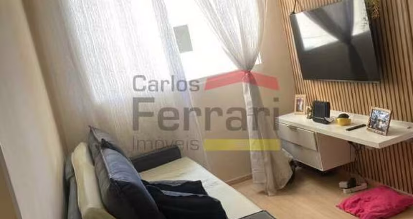APARTAMENTO NA VILA SANTOS COM 2 DORMITÓRIOS