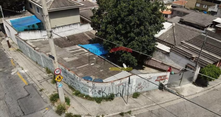 Terreno de esquina no Jardim Peri  250 metros