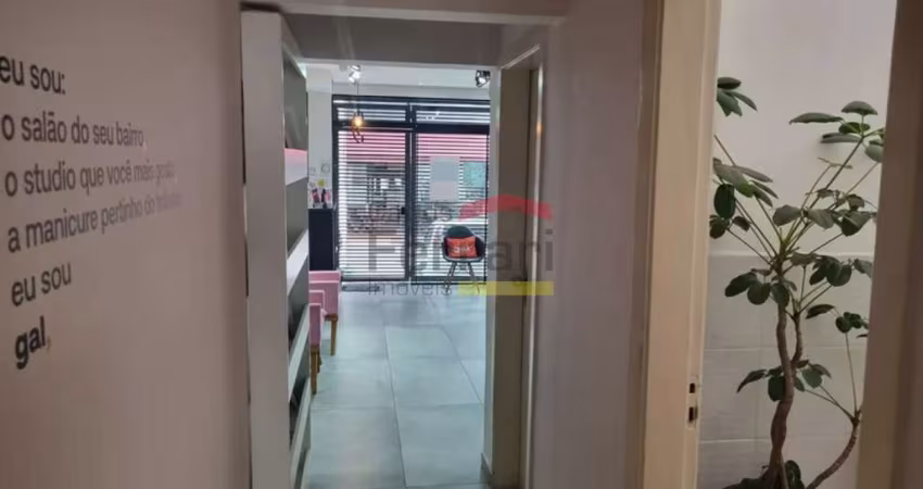 Casa comercial região Água Branca
