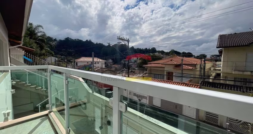 Casa próximo do Horto, 4 dormitórios, área gourmet com churrasqueira, entrada lateral e  4 vagas.