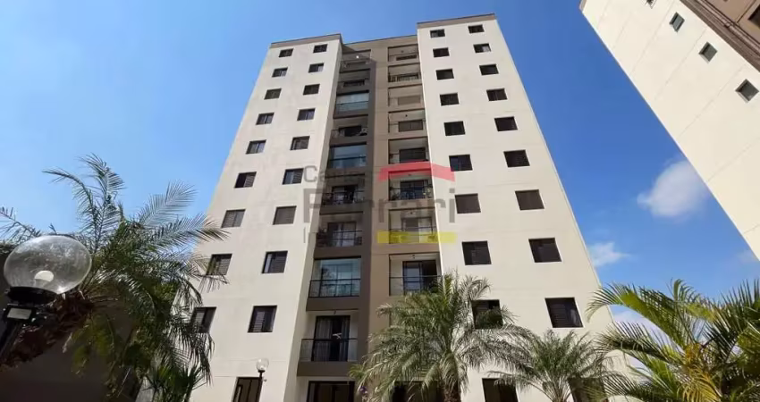 Apartamento na vila santos próximo do horto florestal, com 3 dormitórios, varanda e 1 vaga.