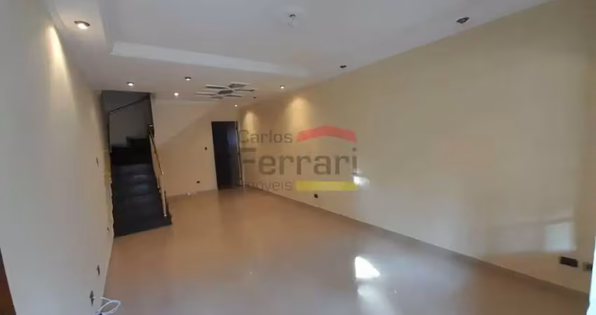 Casa para locação na água fria com 126m², 2 dormitórios e 3 vagas cobertas - excelente localização!