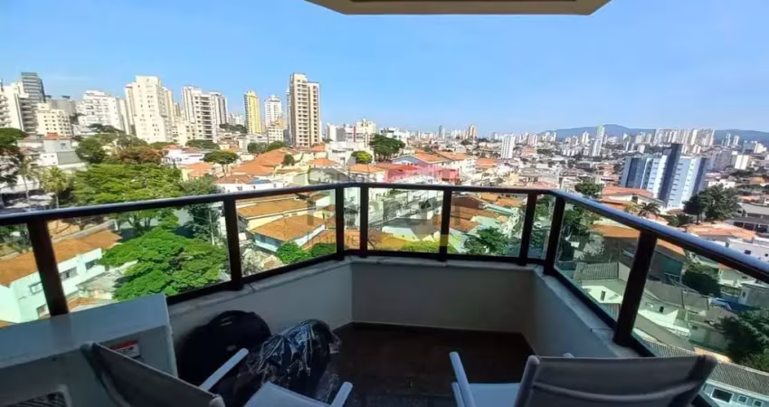 Apartamento na água fria com 4 dormitórios, varanda e 4 vagas.
