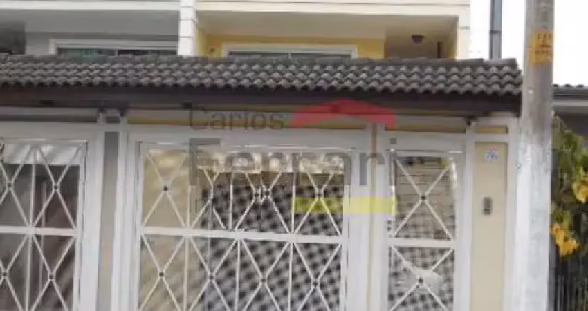 Casa com 3 quartos à venda na Rua Doutor Castro Ramos, 76, Vila Nivi, São Paulo