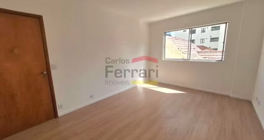 Apartamento com ótima localização - 3 quartos (1 suíte) - 1 vaga