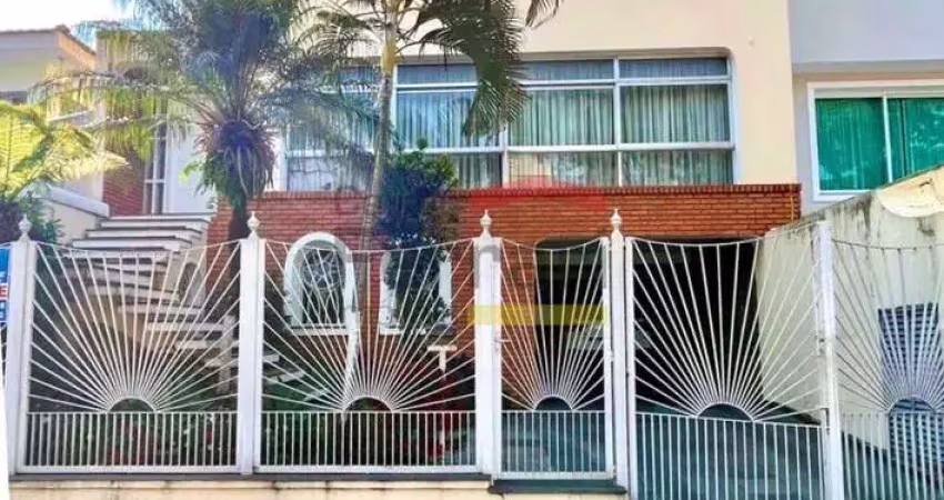 Sobrado amplo no jardim frança, piscina 4 dormitórios, 1 suíte, 3 vagas de garagem, 288 metros uteis