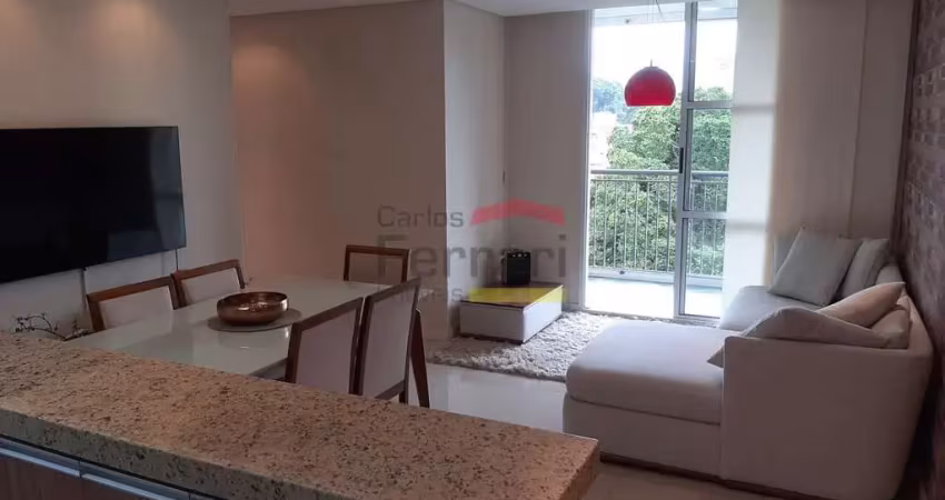 Apartamento na freguesia de 72m² com 3 dormitórios, repleto de armários, varanda e 1 vaga.