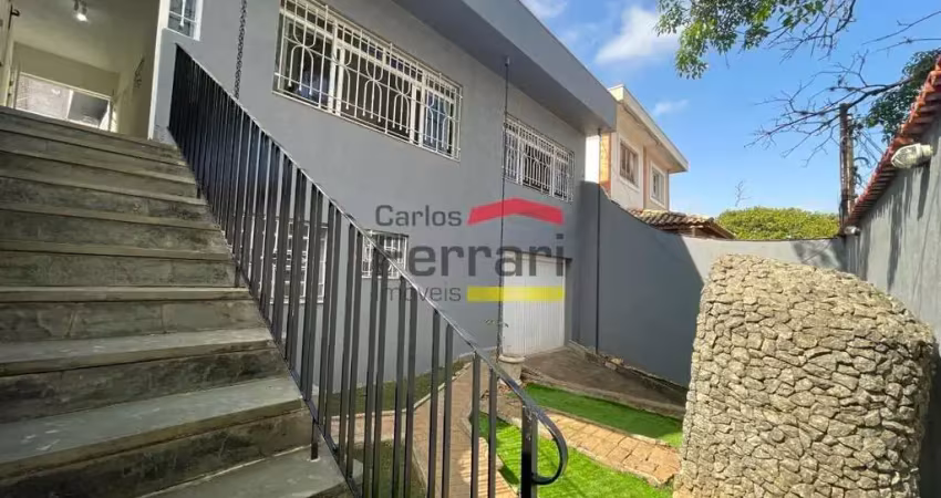 Casa para locação tremembé, 3 amplos dormitórios, sendo 1 suíte, piscina, churrasqueira e 3 vagas.