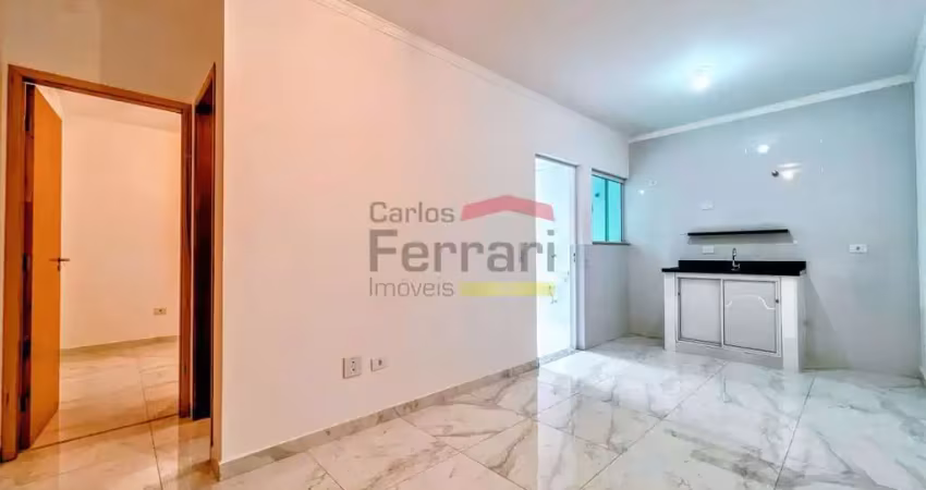 Veja o vídeo | parada inglesa, apartamento com  1 dormitório, 1 banheiro, sala, cozinha e quintal.