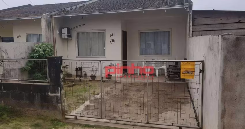 Casa com 2 dormitórios à venda, 58 m² por R$ 166.976,35 - Colégio Agrícola - Araquari/SC