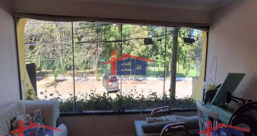 Casa com 3 quartos à venda na Rua Jambeiro, Cidade das Flores, Osasco