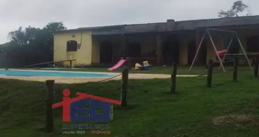 Chácara / sítio com 2 quartos à venda na Rua Lagoa Amarela, Caucaia do Alto, Cotia
