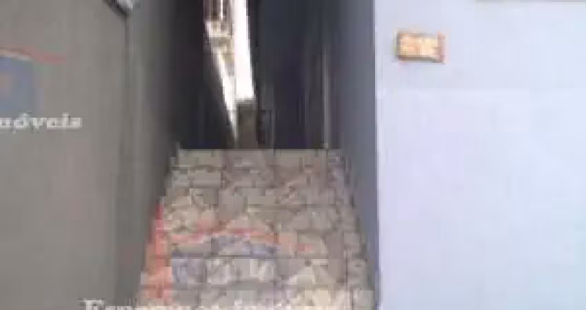 Casa com 2 quartos para alugar na Rua José Ermírio de Moraes, Santo Antônio, Osasco