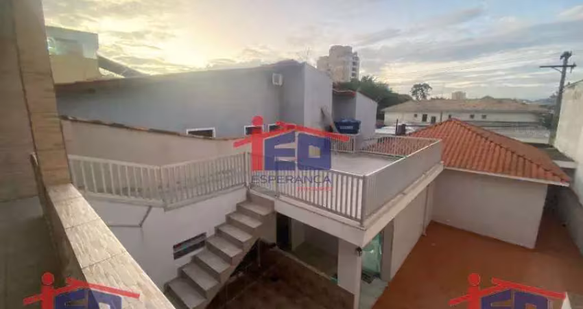 Casa com 2 quartos para alugar na Rua Osório Duque Estrada, Quitaúna, Osasco
