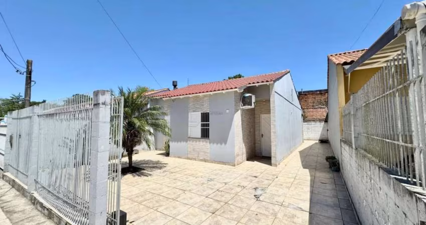 Excelente Casa Térrea c/ 3 Dormitórios (01 Suíte)