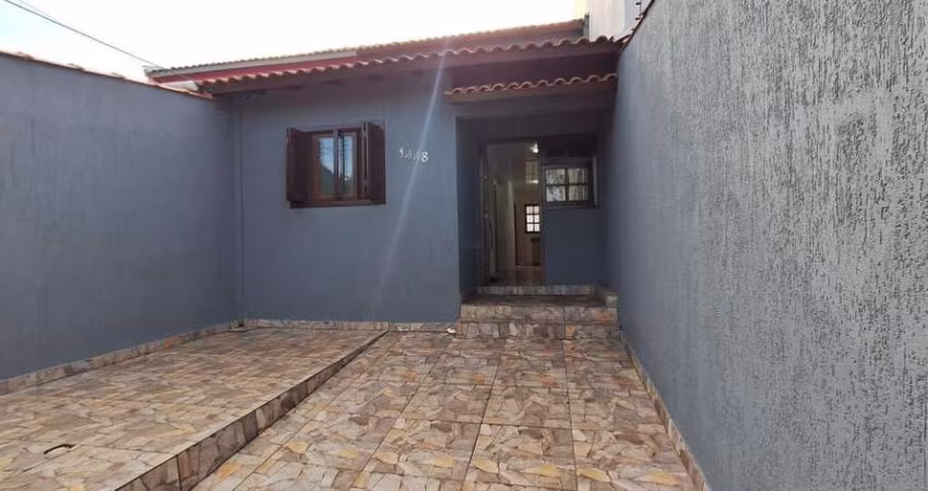 Casa com 2 Quartos à venda