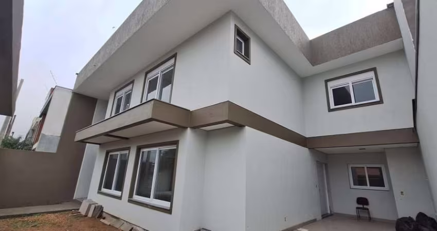 Casa com 3 Quartos e 4 banheiro