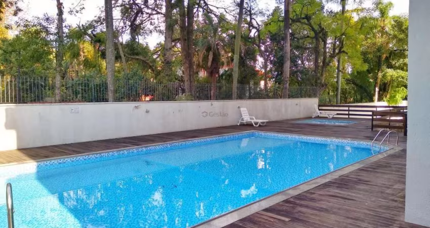Apartamento duplex semi-mobiliado no centro
