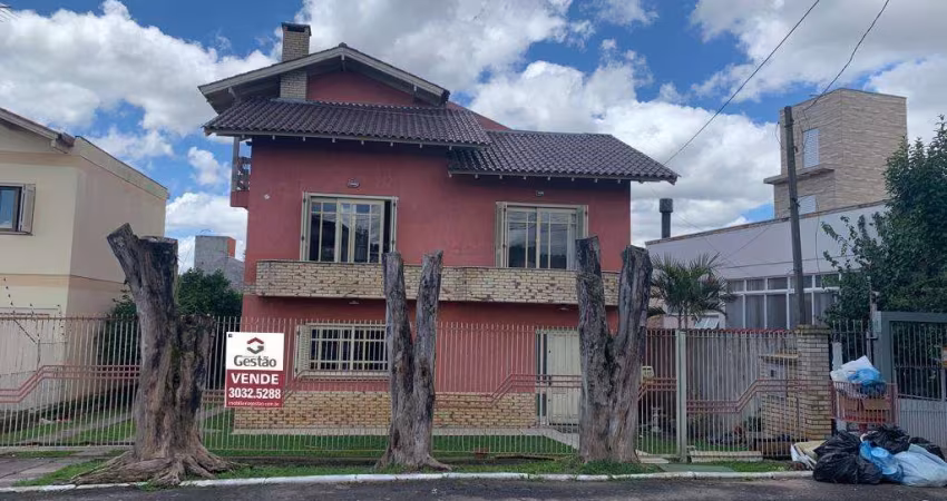 Excelente Casa-Sobrado no Bairro Igara em Canoas