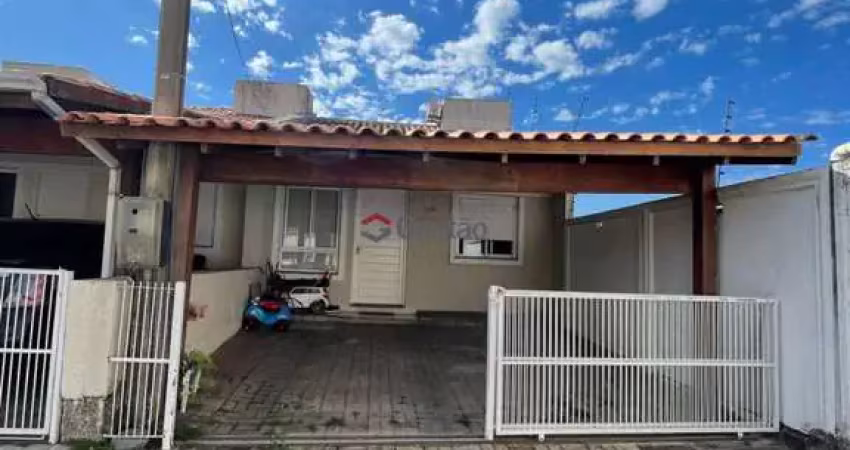 Casa com 2 quartos à venda no Olaria, Canoas 